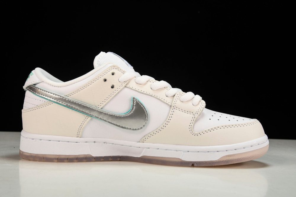 SB Dnk Low x Diamond Supply Co. 'White Diamond' - Image 3