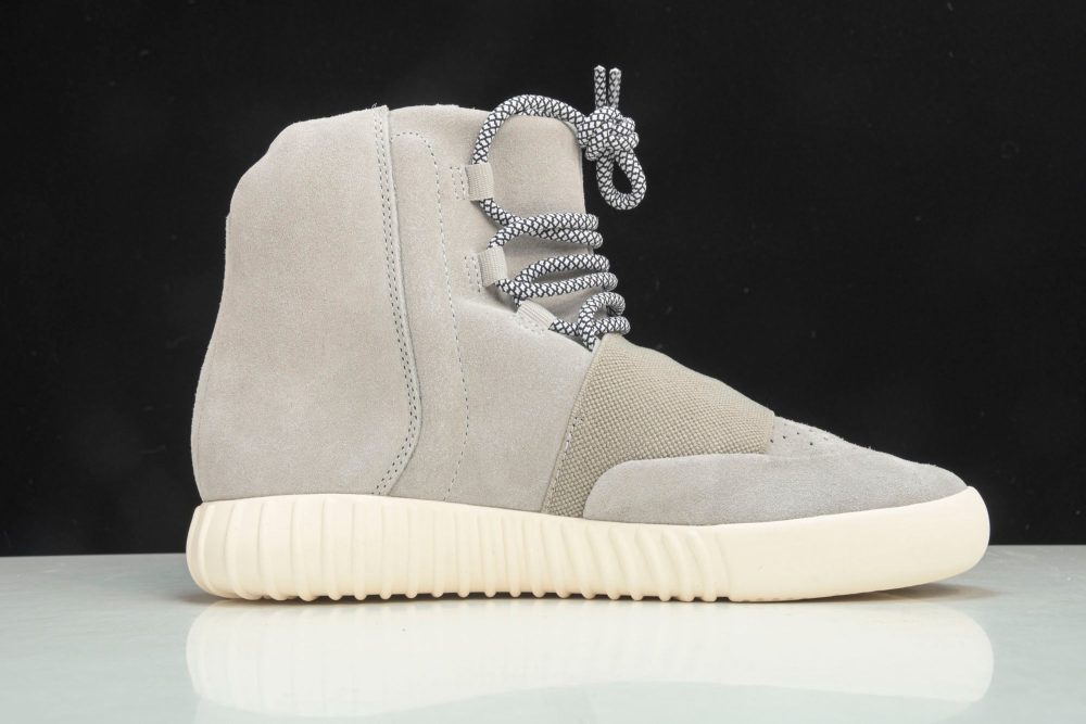Yzy Boost 750 OG Carbon - Image 3