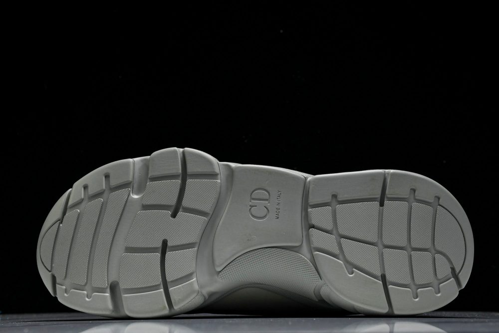 D1or B22 'Triple Grey' - Image 5