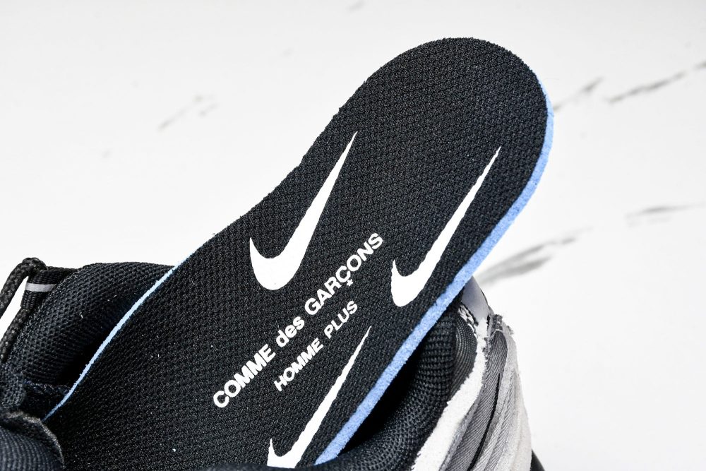 Comme des Garcons x AM95 'Grey' - Image 13