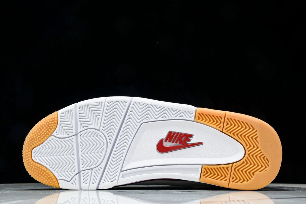 AJ4 Retro SB 'Varsity Red' (Friends & Family) - Image 5
