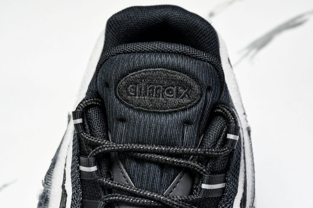 Comme des Garcons x AM95 'Grey' - Image 11
