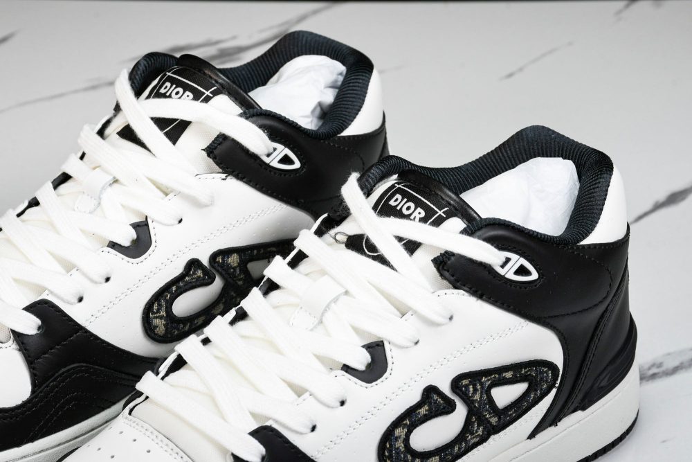D1or B57 Mid-Top "Black White' - Image 18