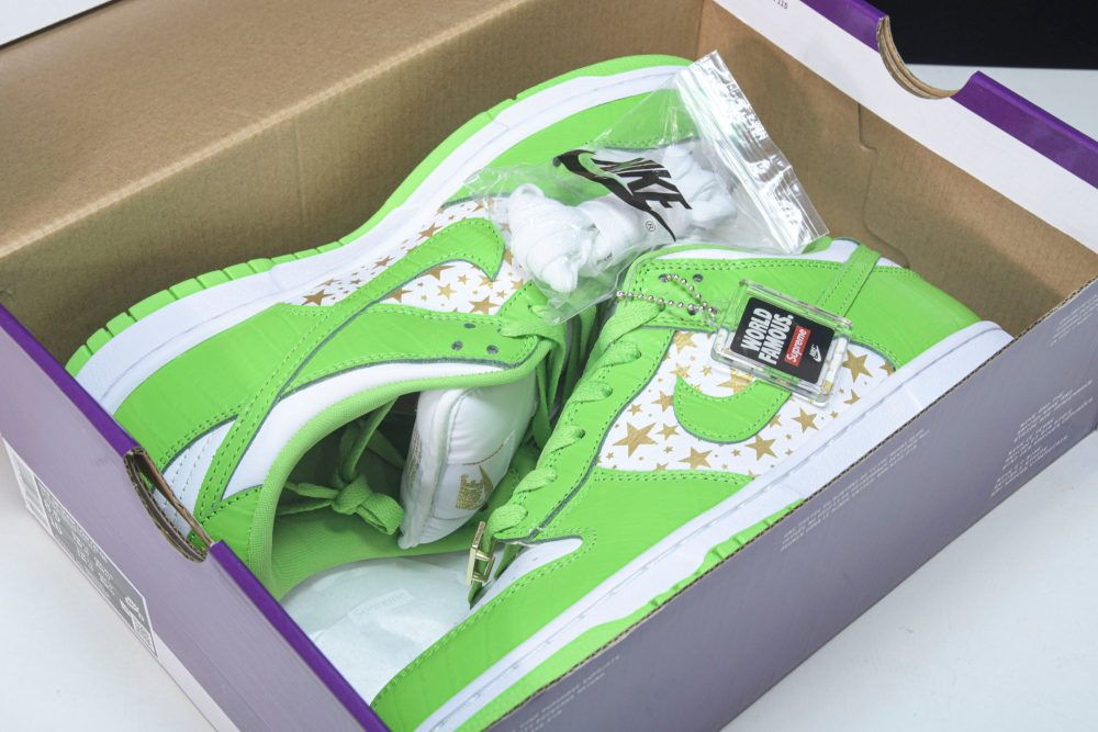 Supreme x SB Dnk Low Stars 'Mean Green' - Image 41