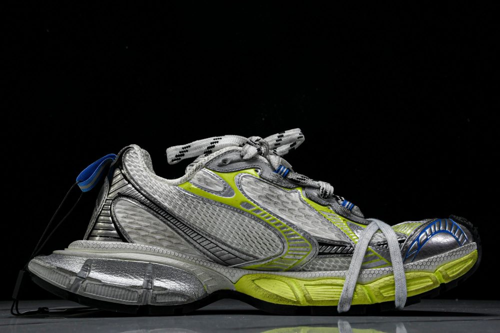 3XL Sneaker 'White Yellow Blue' - Image 3
