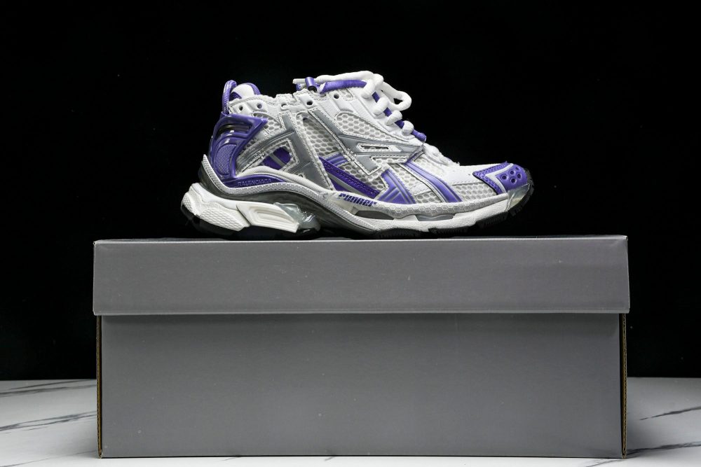 Runner 'White Purple' - Image 25