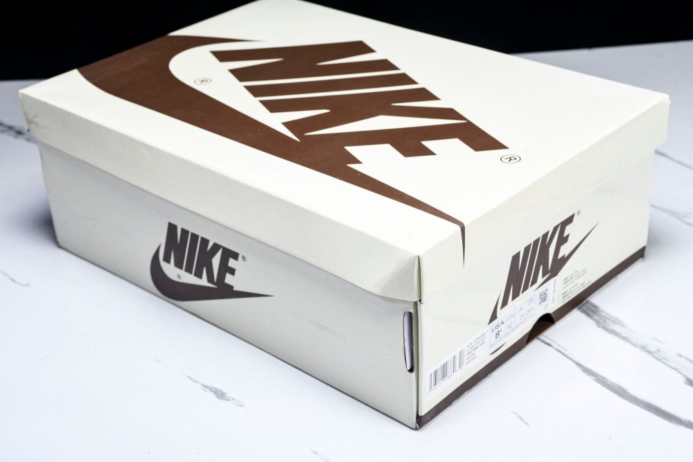 Travis Scott AJ1 Retro Low OG 'Shy Pink' - Image 28