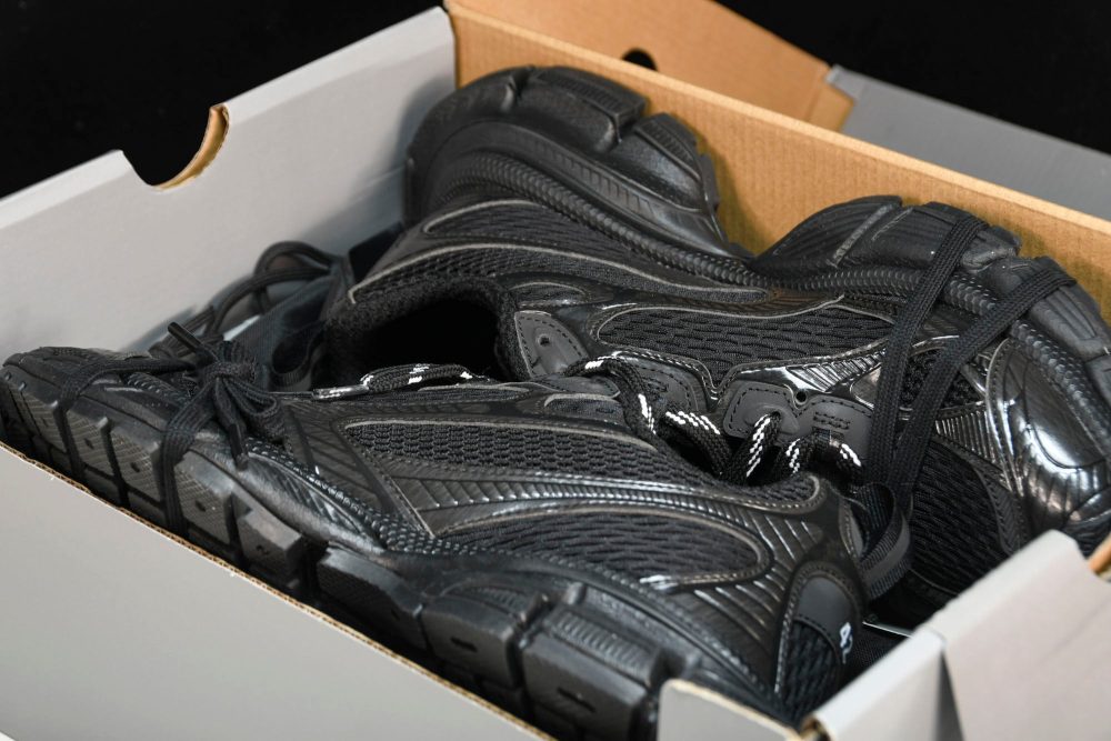 3XL Sneaker 'Black' - Image 24
