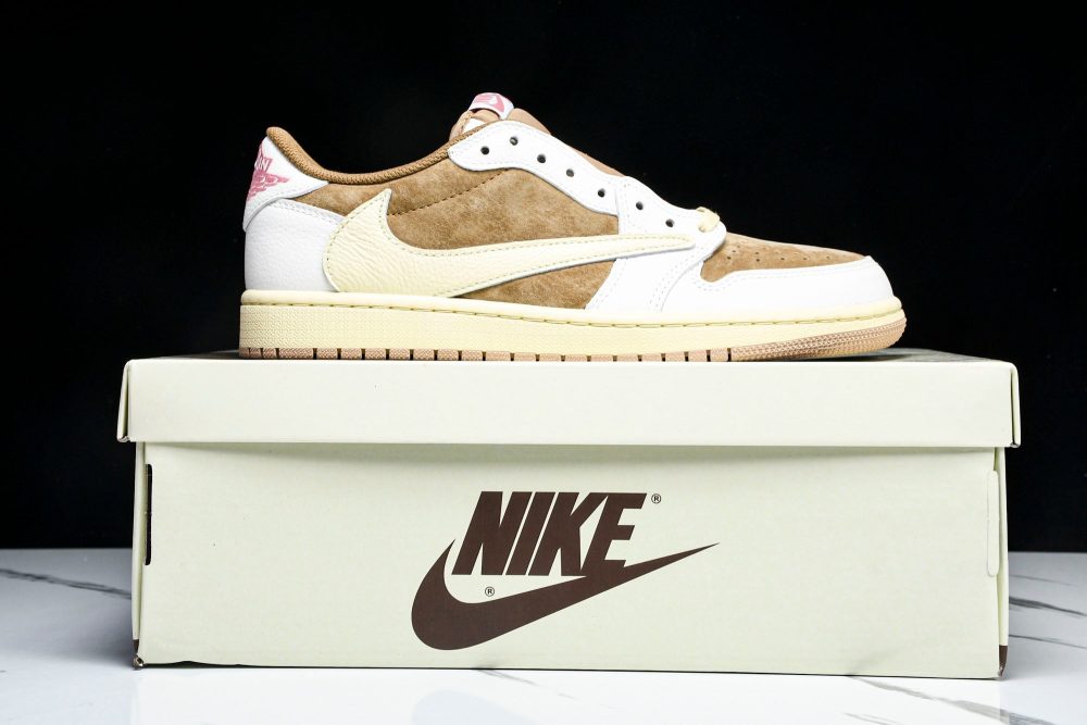 Travis Scott AJ1 Retro Low OG 'Sail Shy Pink' - Image 25