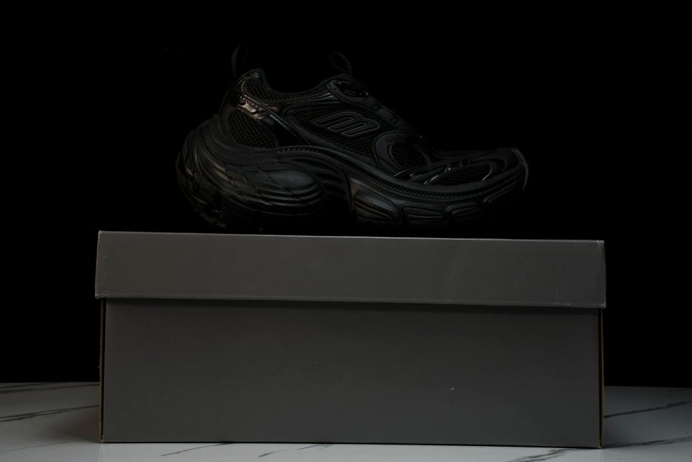 10XL Sneaker 'Black' - Image 25