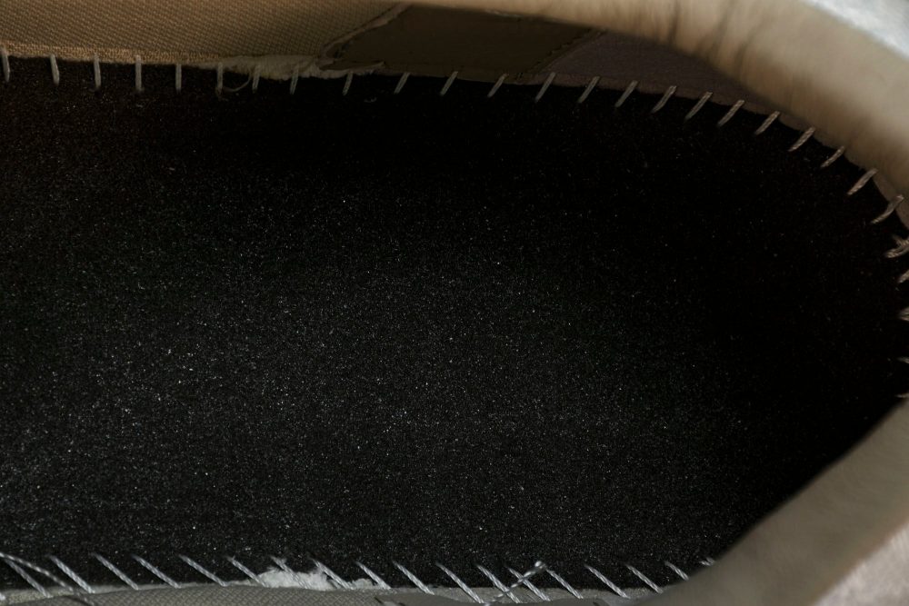 D1or B33 'Grey White Oblique' - Image 20