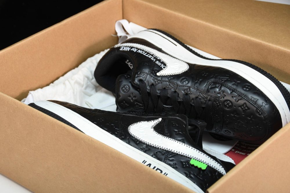 Louis Vuittоп x AF1 by Virgil Abloh 'Black' - Image 26