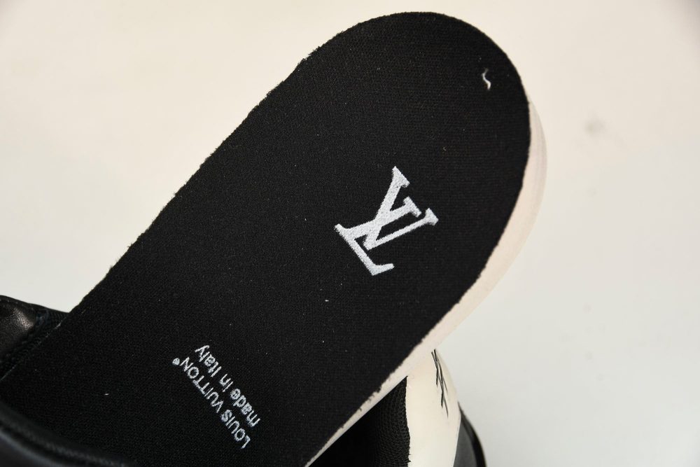 Louis Vuittоп Trainer Low 'Black Grey White' - Image 14