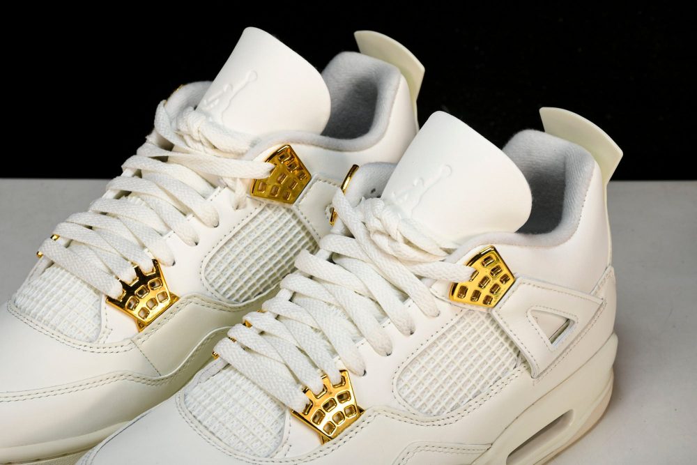 AJ4 Retro 'Metallic Gold' - Image 23
