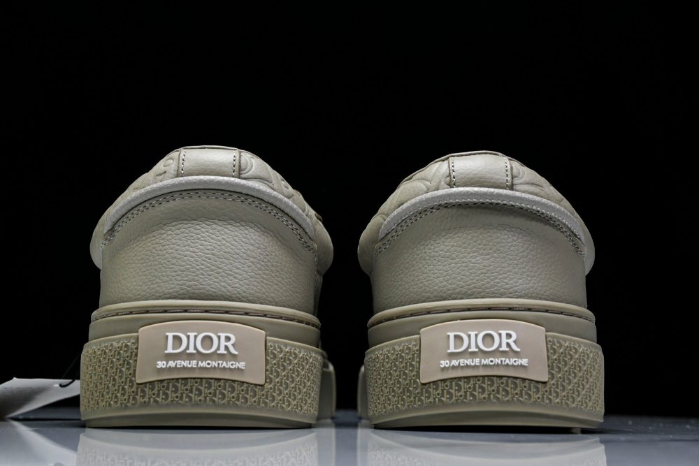 D1or B33 Gravity Leather 'Oblique Triple Beige' - Image 7