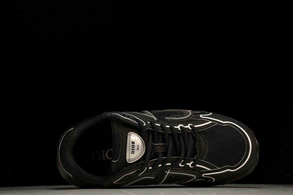 D1or B30 'Triple Black' - Image 4