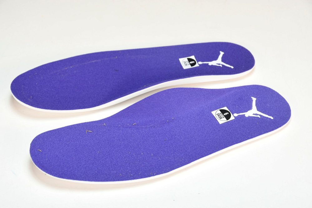AJ4 Retro OG 'Purple Metallic' - Image 19