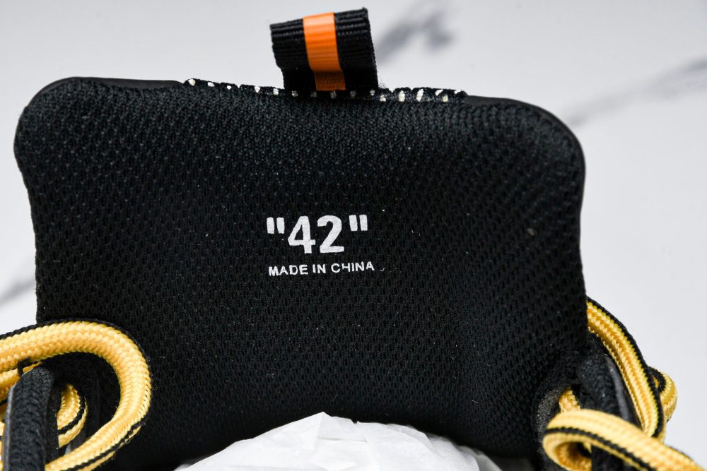 Off-White "Be Right Back" Sneaker 'New York' - Image 11