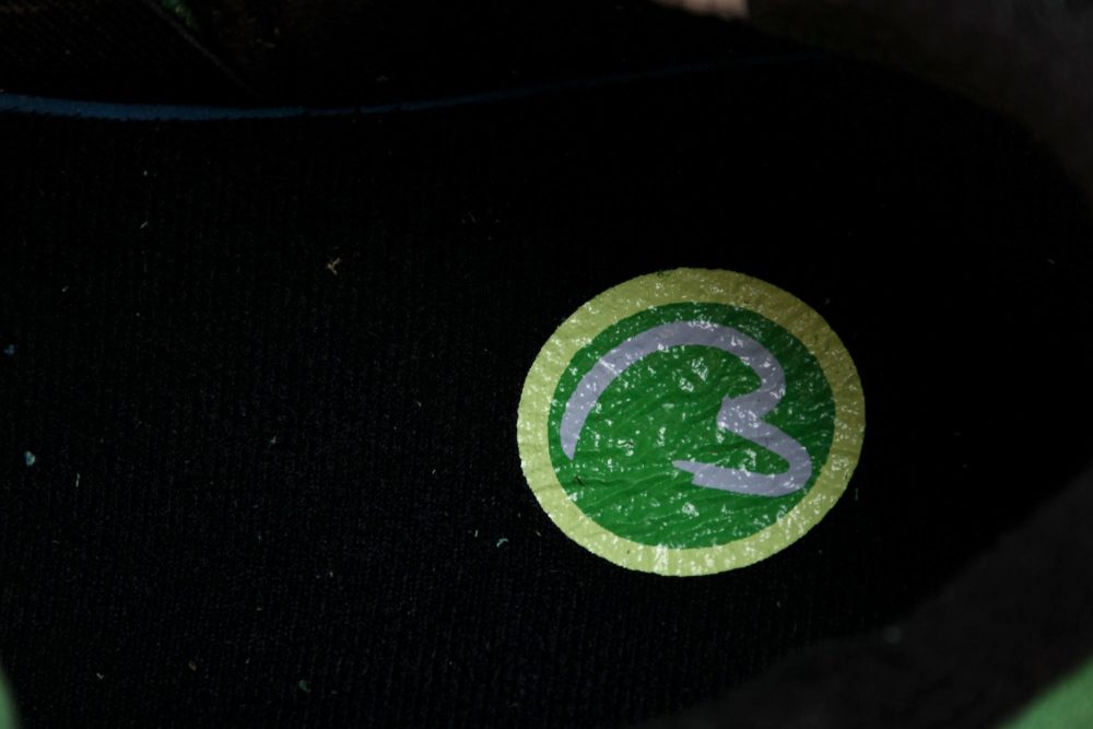 AJ4 Retro Wahlburgers - Image 15
