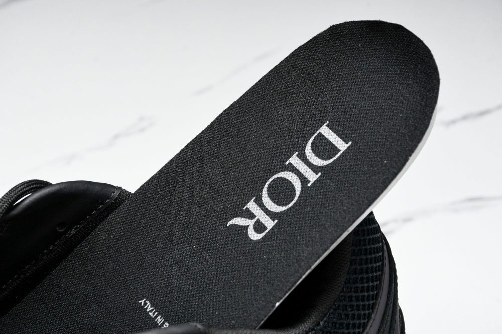 D1or B22 'Black Reflective' - Image 13