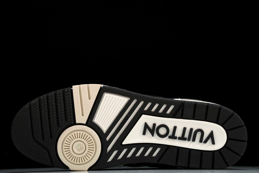 Louis Vuittоп Trainer Low 'Black Monogram Textile' - Image 5