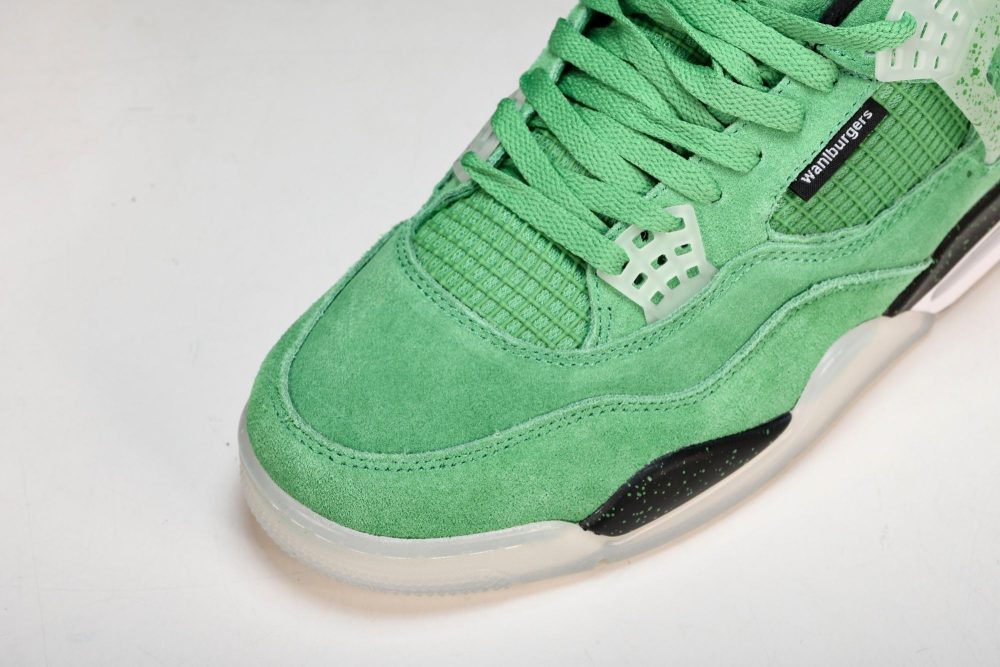 AJ4 Retro Wahlburgers - Image 10