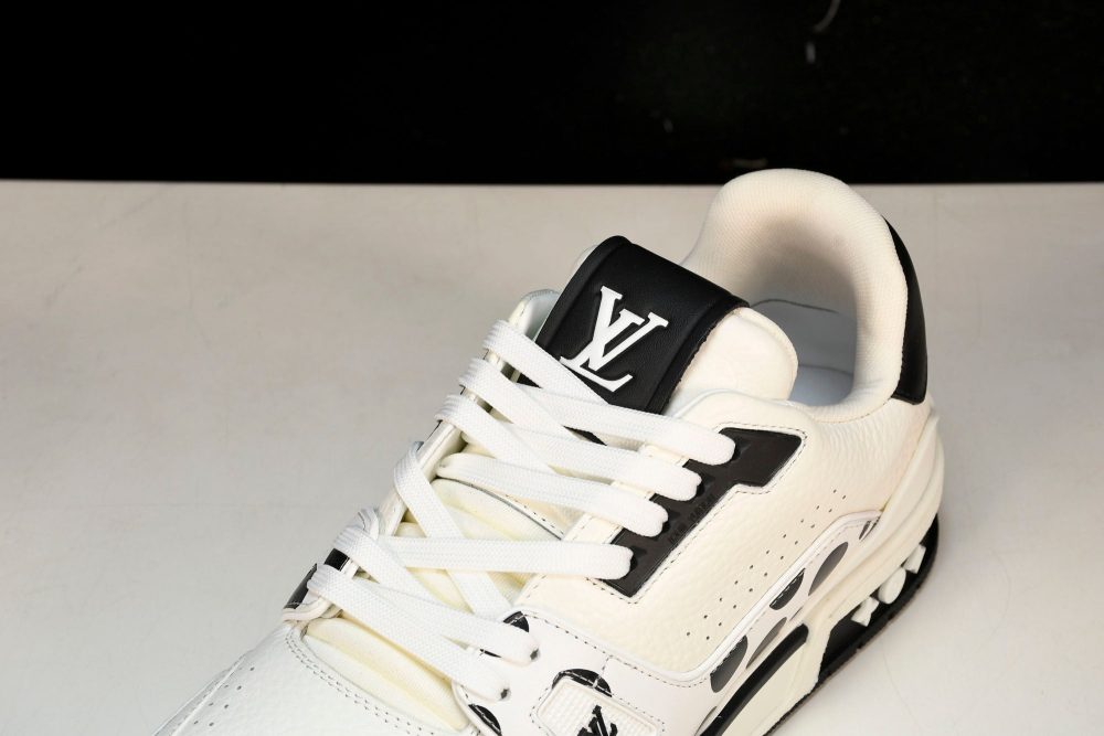 Louis Vuittоп Trainer Low by Yayoi Kusama 'Black' - Image 10