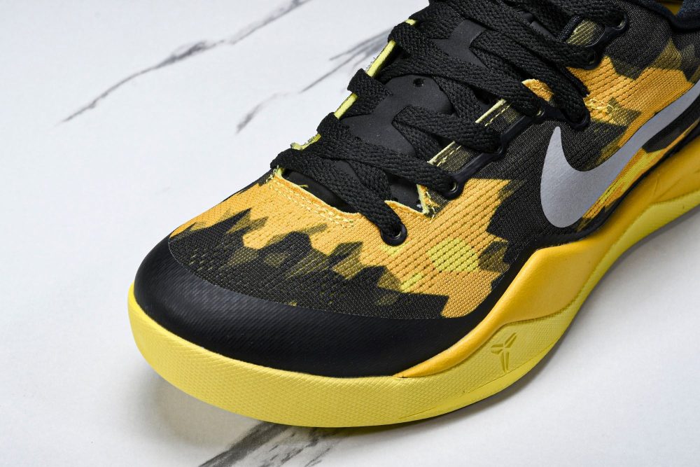 Kobe 8 XDR 'Black Yellow' - Image 9