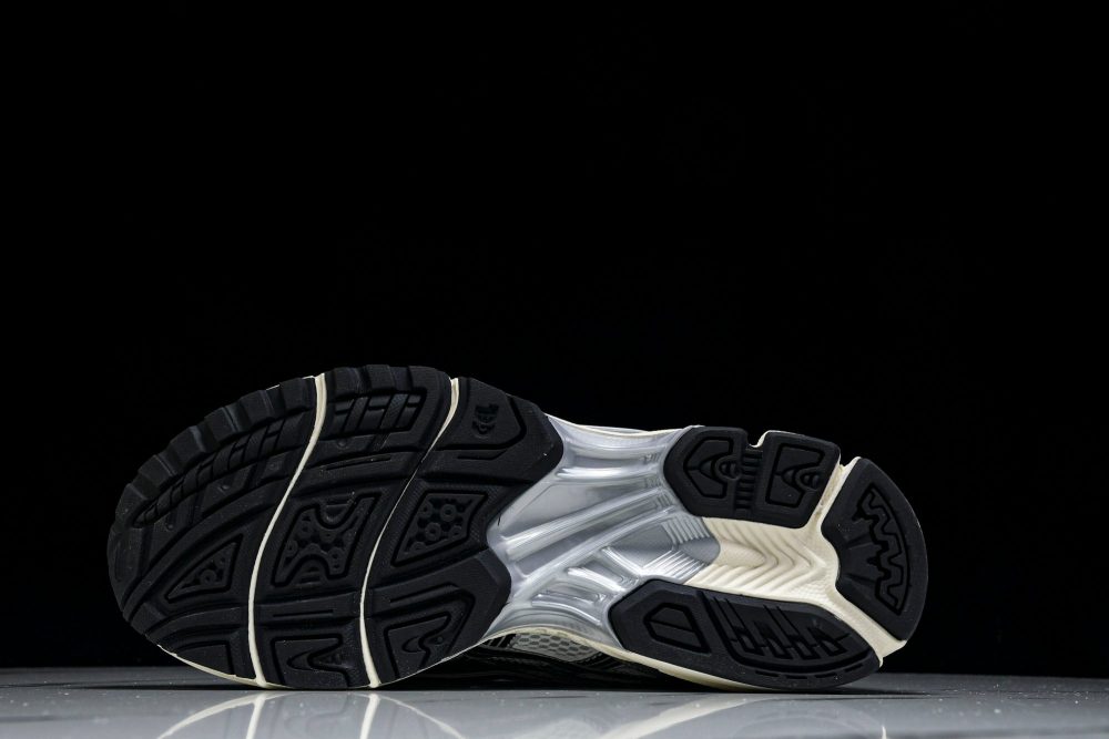ASIСS Gel-Kayano 14 x JJJJound 'Silver Black' - Image 5