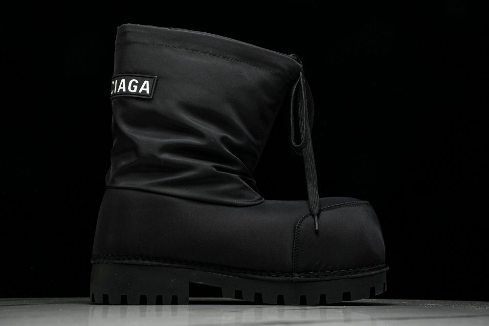 Вalenciaga Alaska Low Boot 'Black' - Image 3