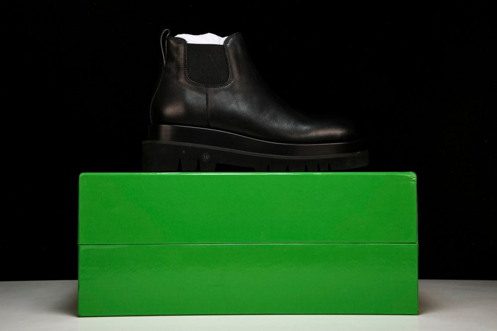 Вottega Veneta Lug Ankle Chelsea Boots 'Black' - Image 17