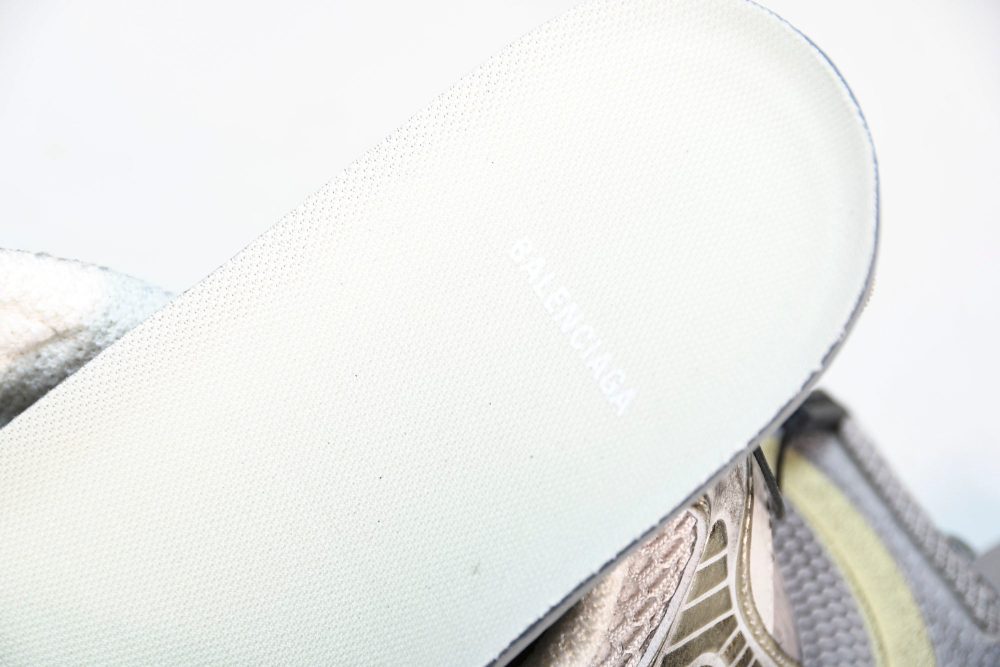 3XL Sneaker 'White Eggshell' - Image 15
