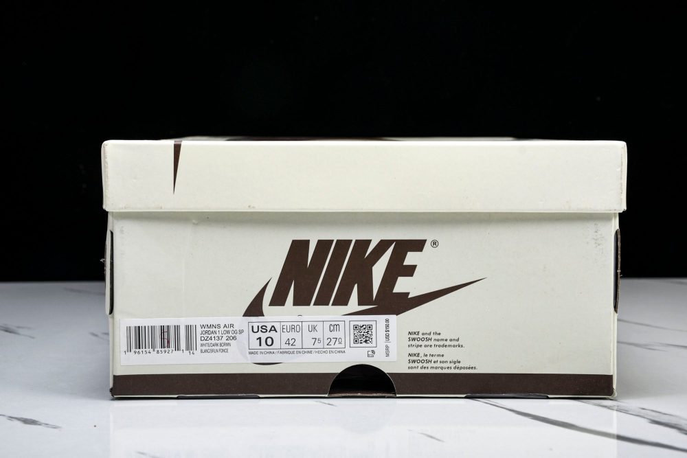 Travis Scott AJ1 Retro Low OG 'Dark Pony' - Image 27