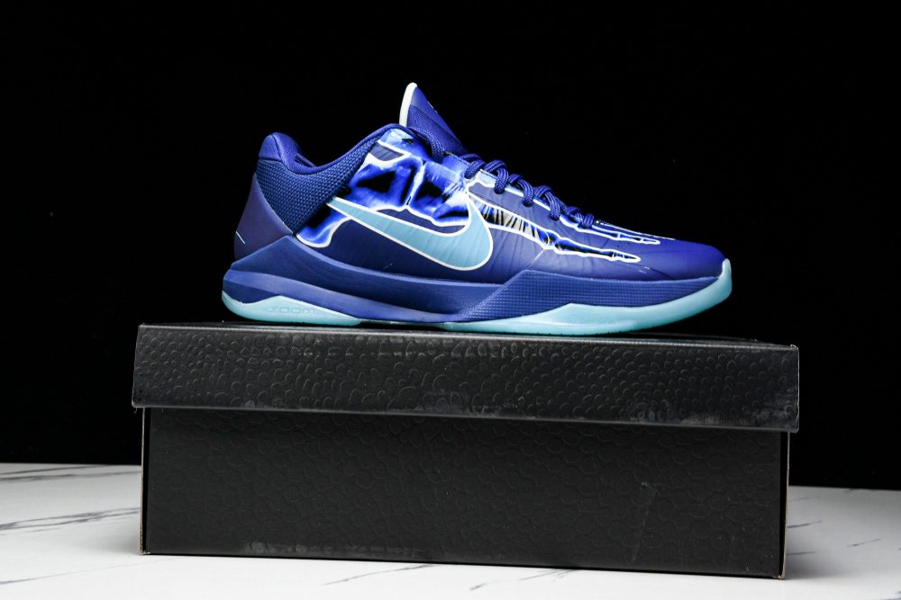 Kobe 5 Protro 'X-Ray' - Image 24