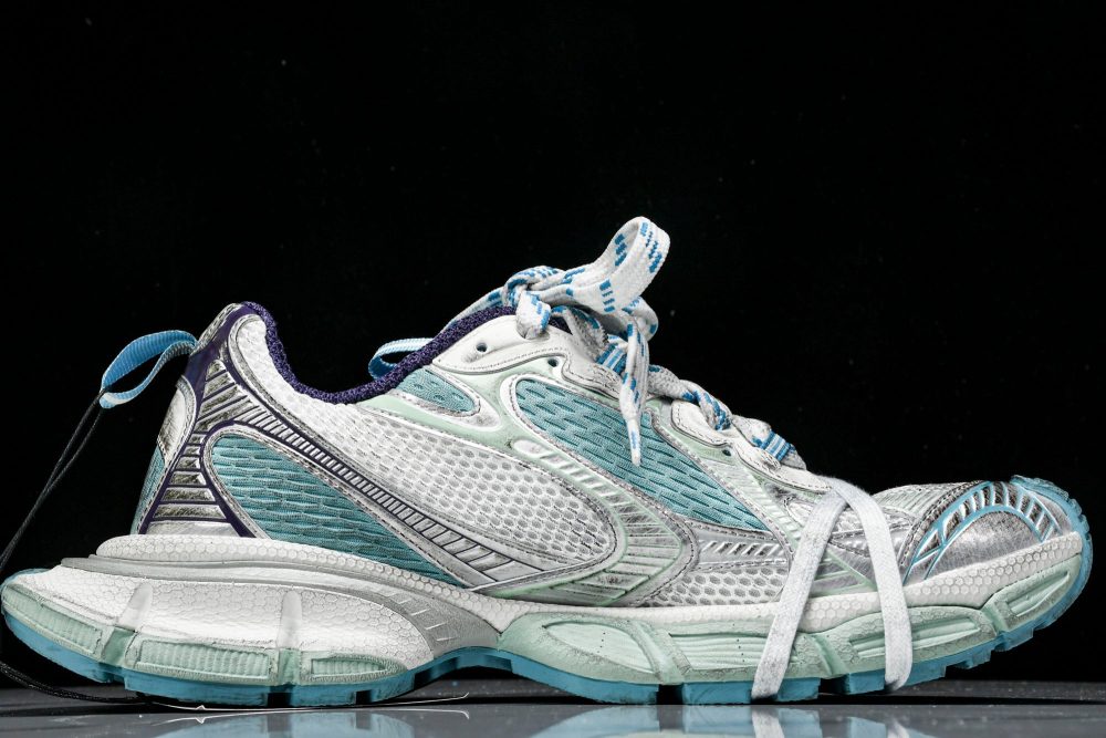 3XL Sneaker 'White Light Blue' - Image 3