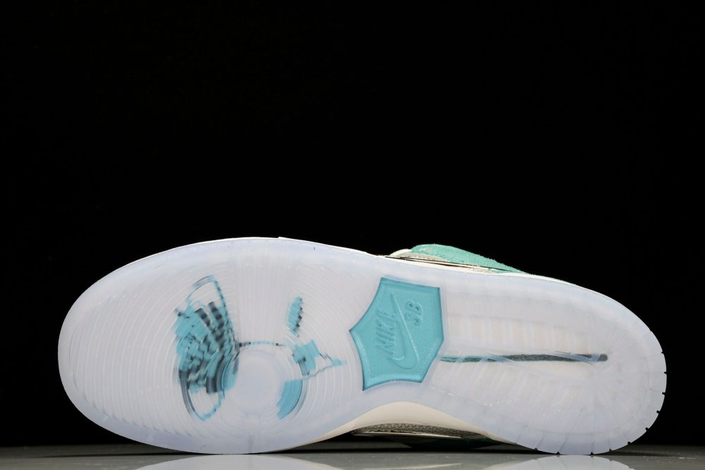 SB Dnk Low x April Skateboards - Image 5