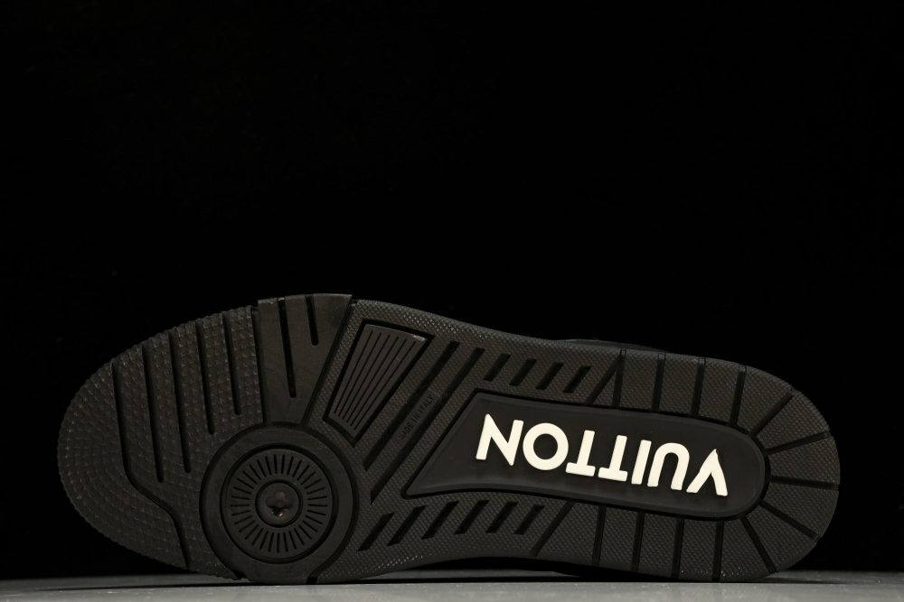 Louis Vuittоп Trainer Low 'Black Embossed' - Image 5