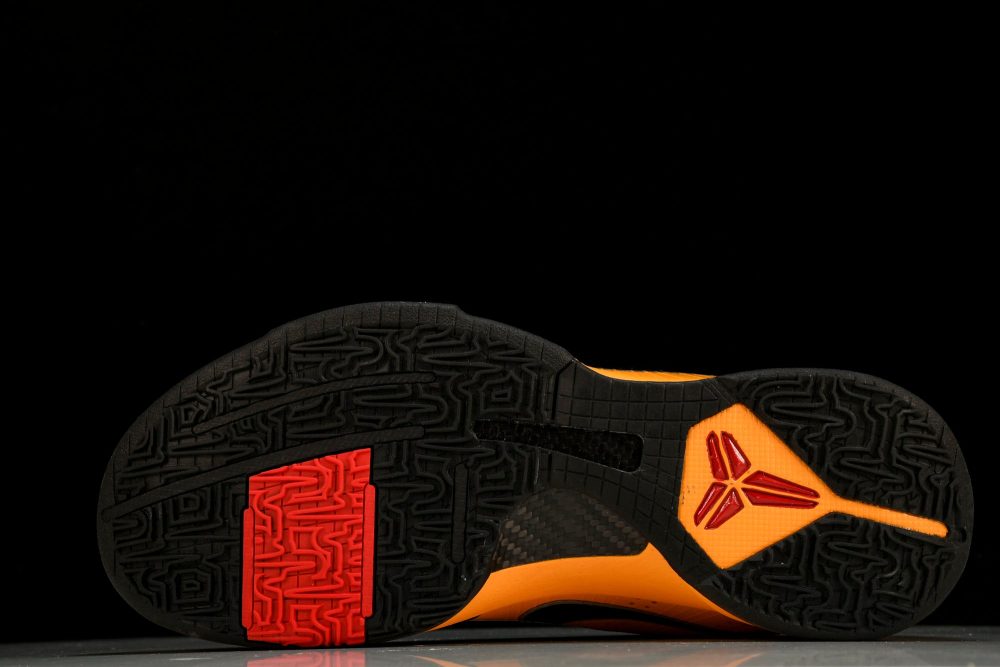 Kobe 5 Protro 'Bruce Lee' - Image 5