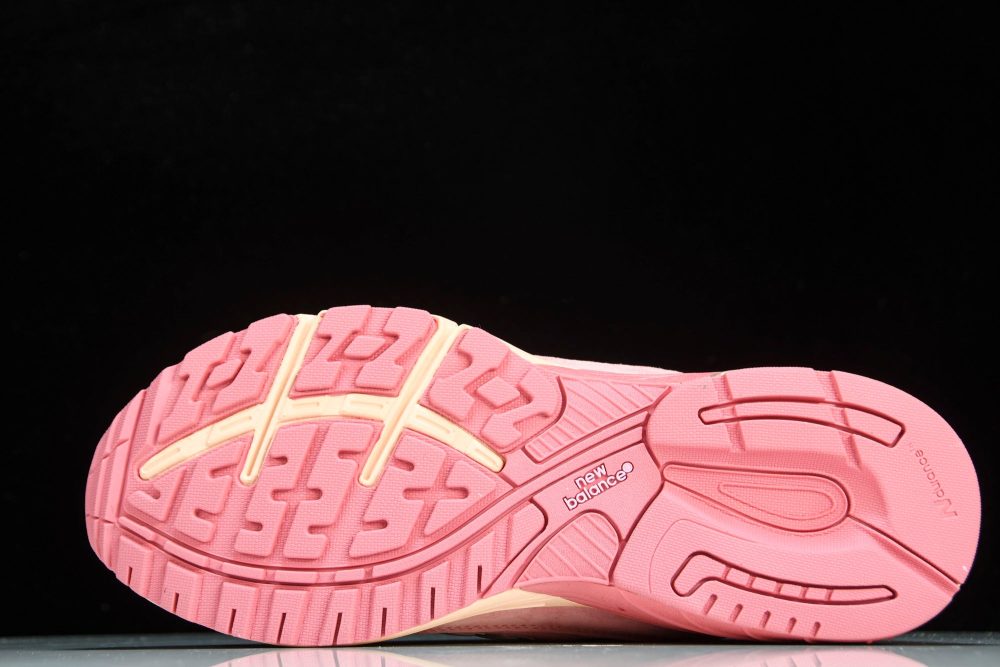 NB 993 x Joe Freshgoods 'Performance Art Powder Pink' - Image 5
