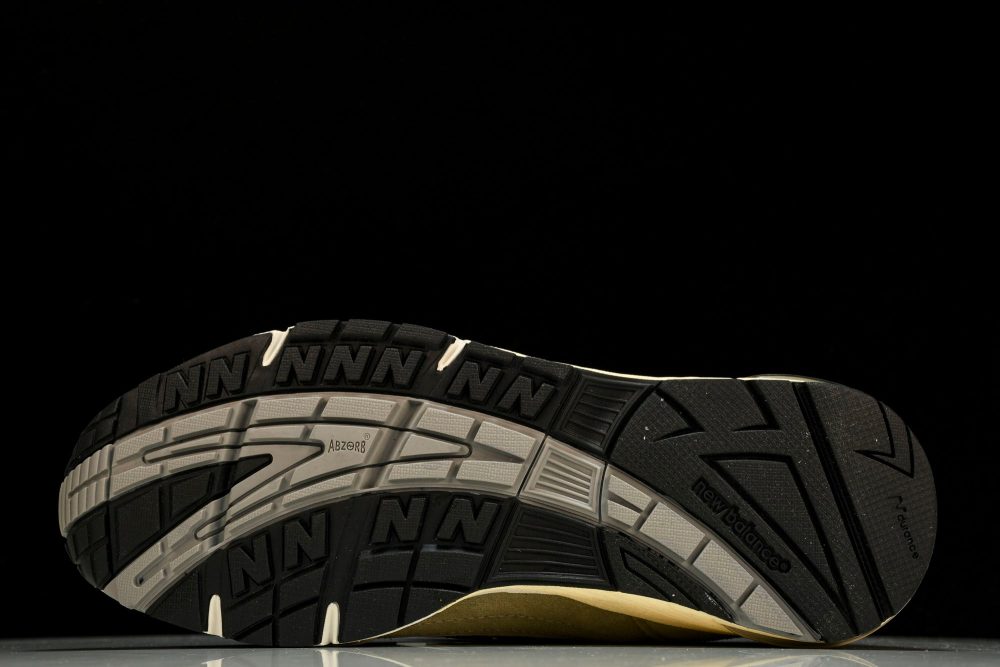 NB 991 x JJJJound MiUK 'Grey Olive' - Image 5