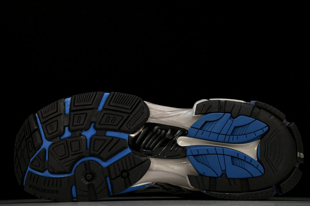 Runner 'Grey Blue Red Black' - Image 5