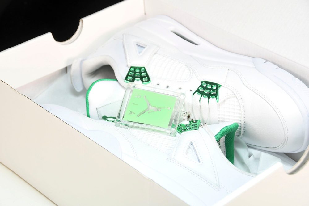 AJ4 Retro OG 'Green Metallic' - Image 26