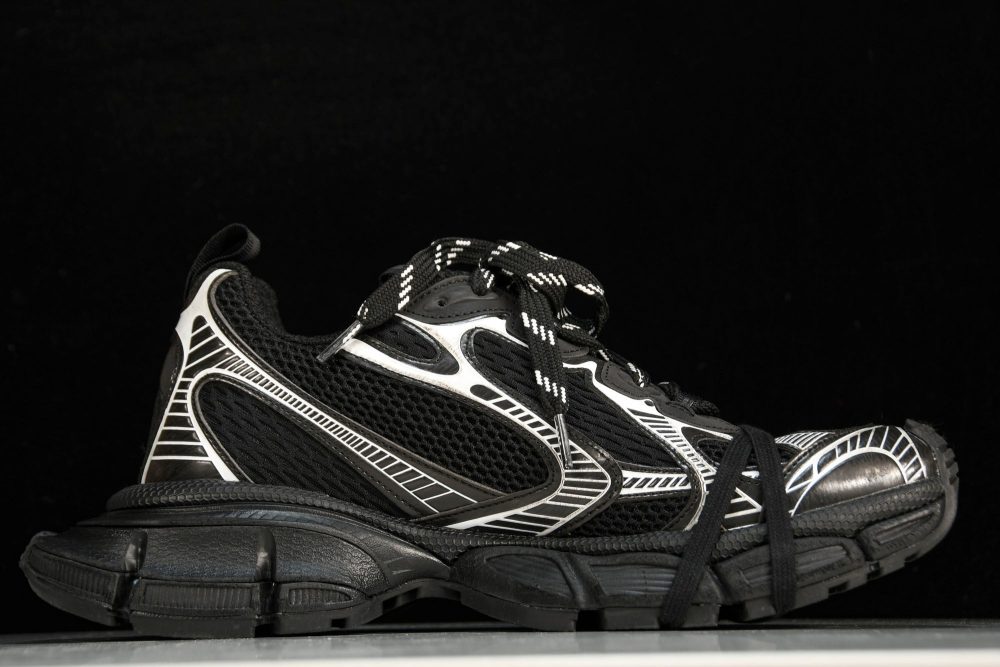 3XL Sneaker 'Black White' - Image 3