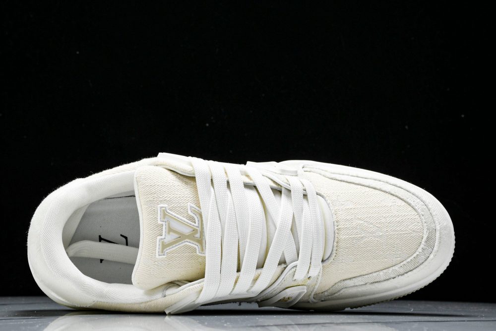 Louis Vuittоп Trainer Low 'Beige Denim Monogram Textile' - Image 3