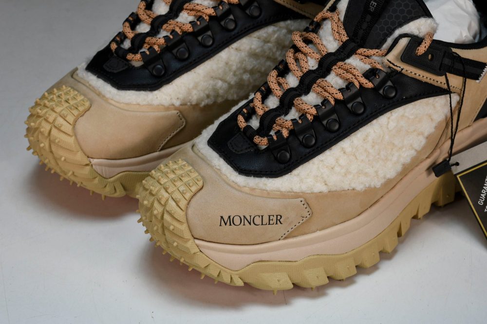 Moncler Trailgrip GTX 'Beige Fur' - Image 18
