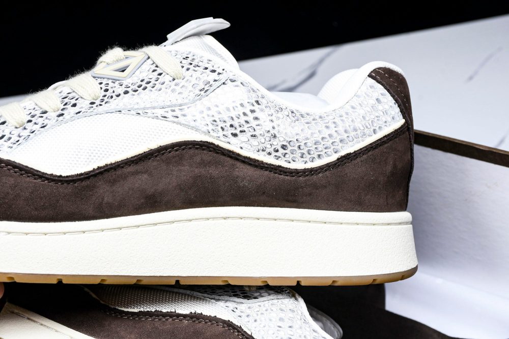 Travis Scott x D1or B713 Cactus Jack 'Beige Brown Python' - Image 28