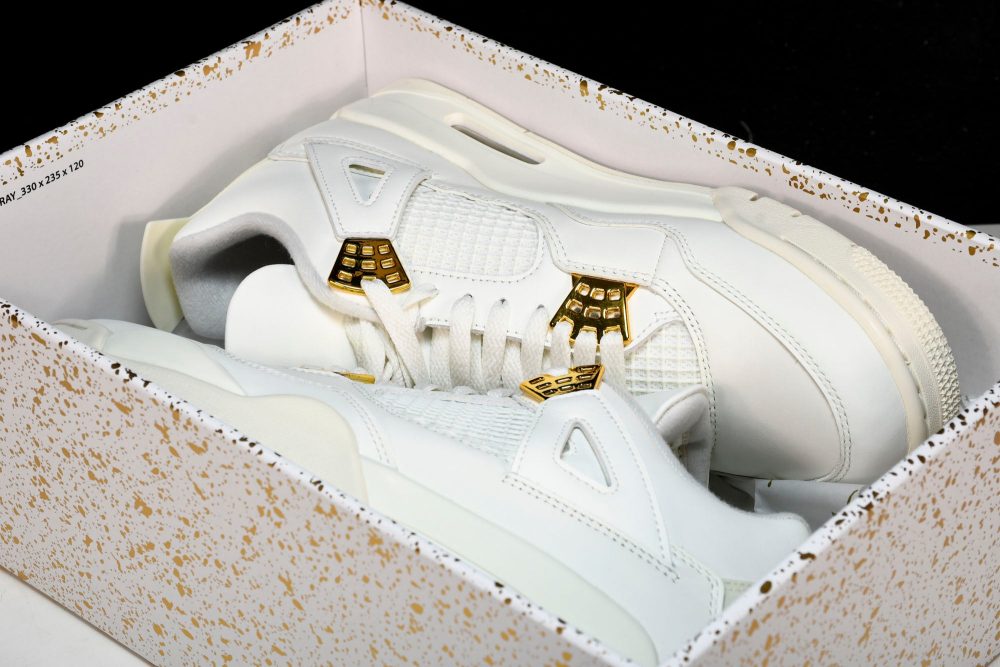 AJ4 Retro 'Metallic Gold' - Image 25