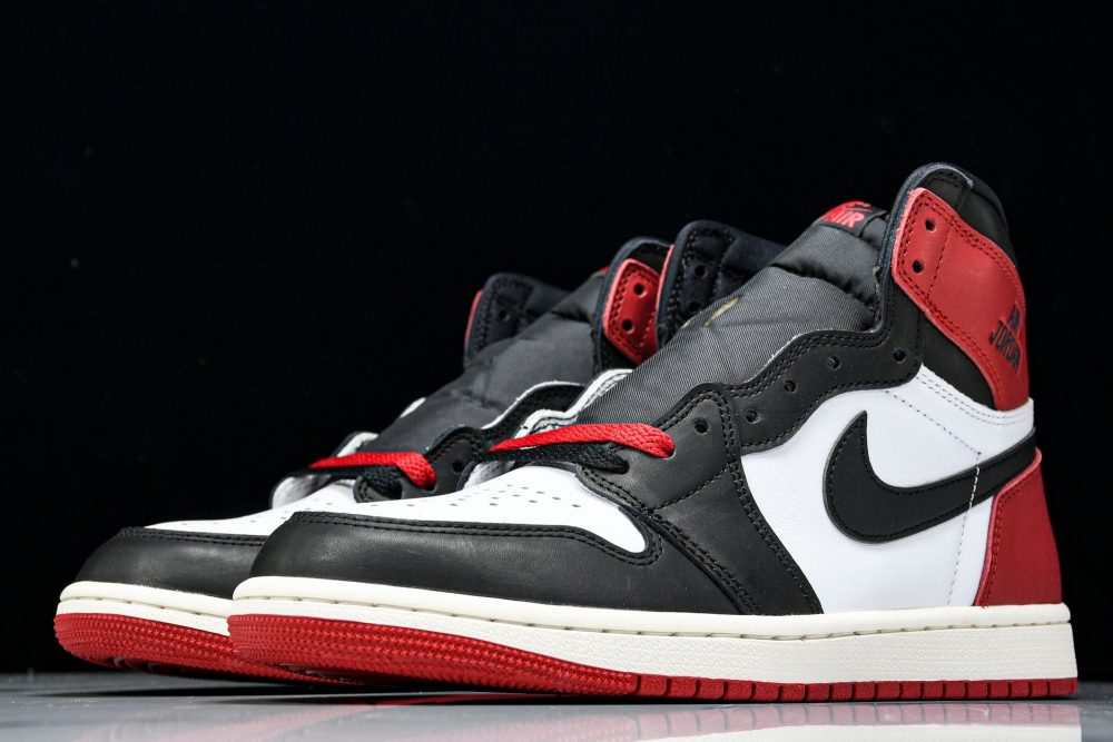 AJ1 High OG 'Black Toe Reimagined' - Image 2