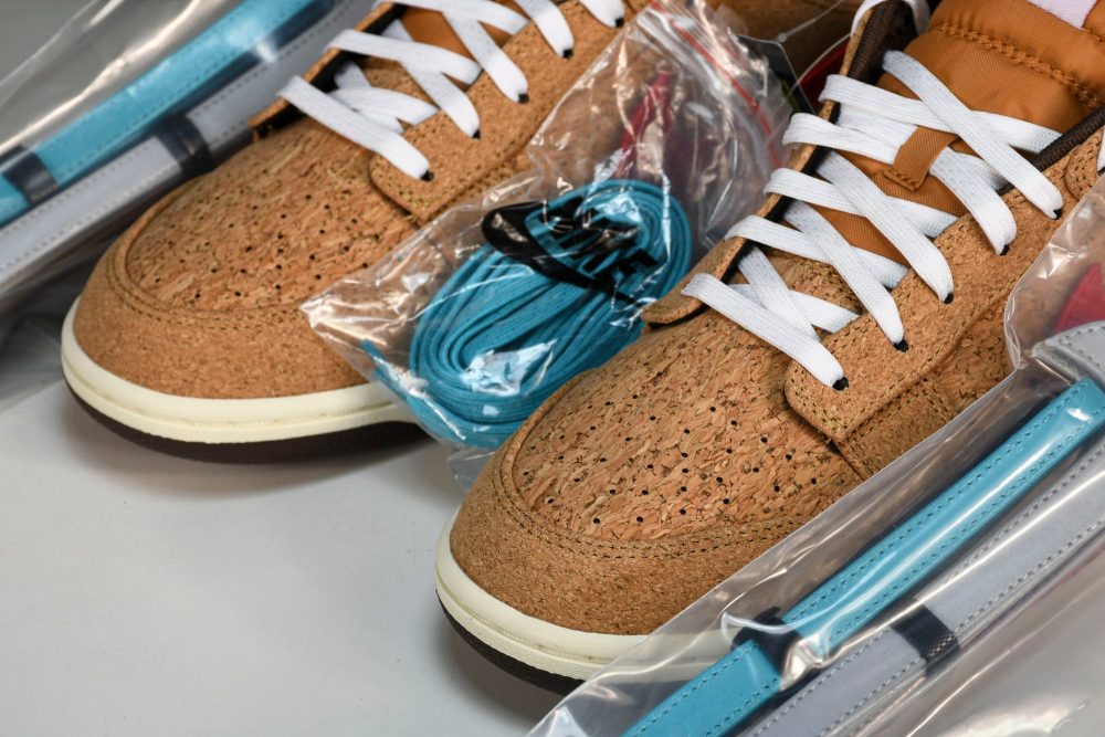 CLOT x SB Dnk Low 'Cork' - Image 20