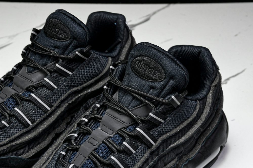 Comme des Garcons x AM95 'Black' - Image 18